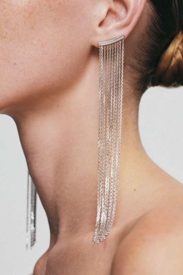 Earrings Chainfall Earrings, diamonds, white gold with timeless design by Guzema
