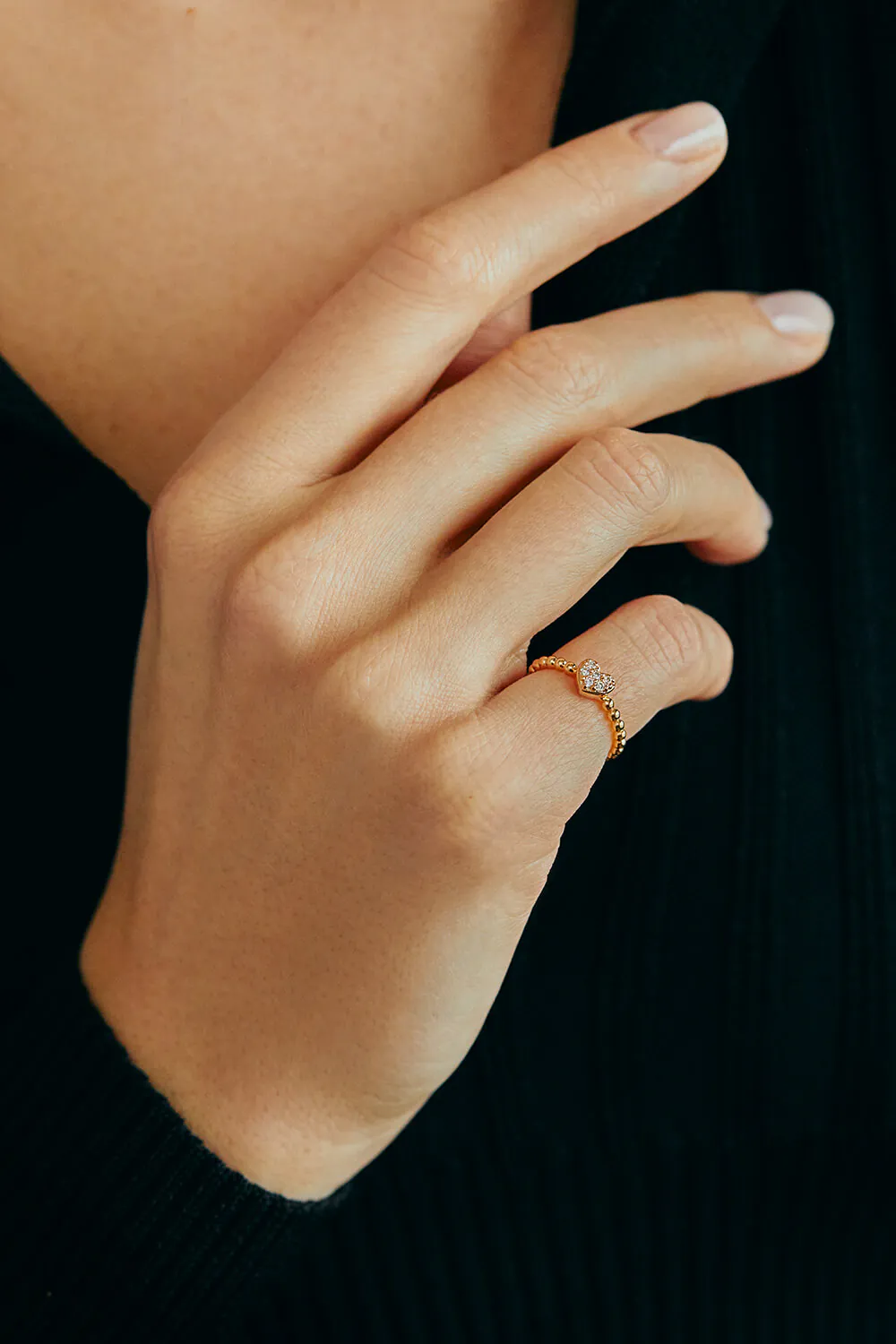 Rings Heartful Ring, diamonds, yellow gold with luxury craftsmanship from Guzema