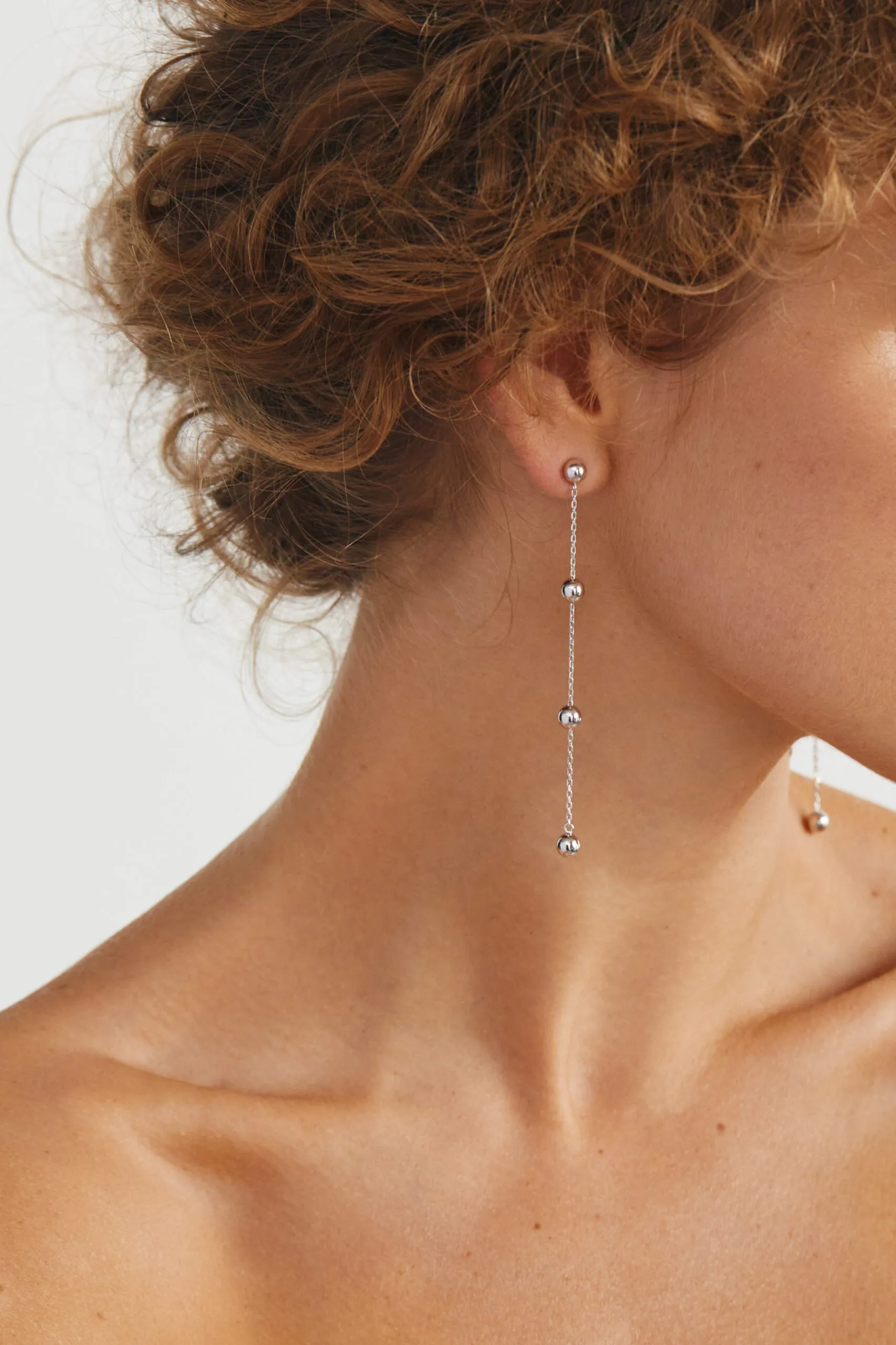 Earrings Tetra Chain Transformer Earrings, white gold with timeless design by Guzema