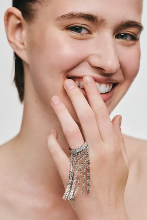 Rings Chainfall Ring, diamonds, white gold with modern design available now