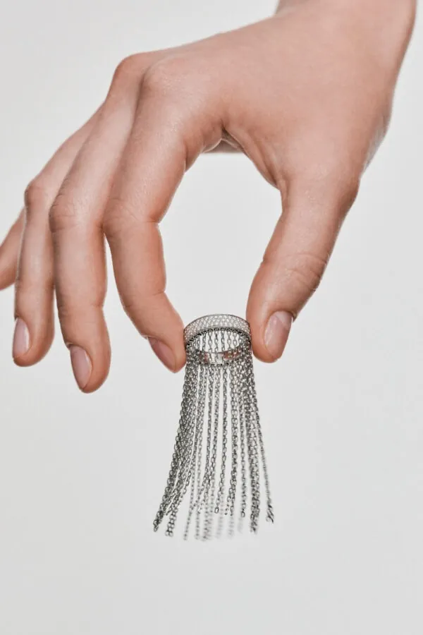 Rings Chainfall Ring, diamonds, white gold with modern design available now