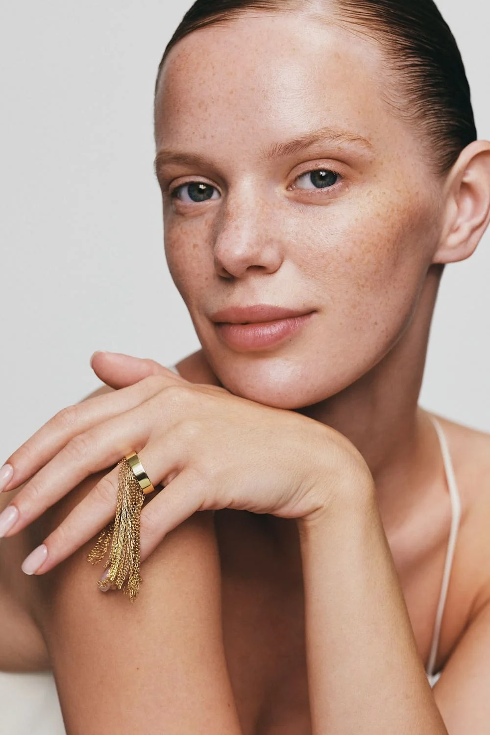 Rings Chainfall Ring, yellow gold with modern design available now