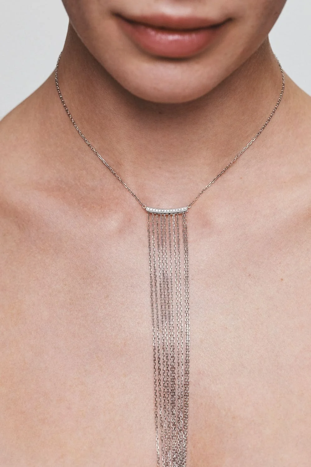 Necklaces Chainfall Necklace, diamonds, white gold with fast delivery from Guzema