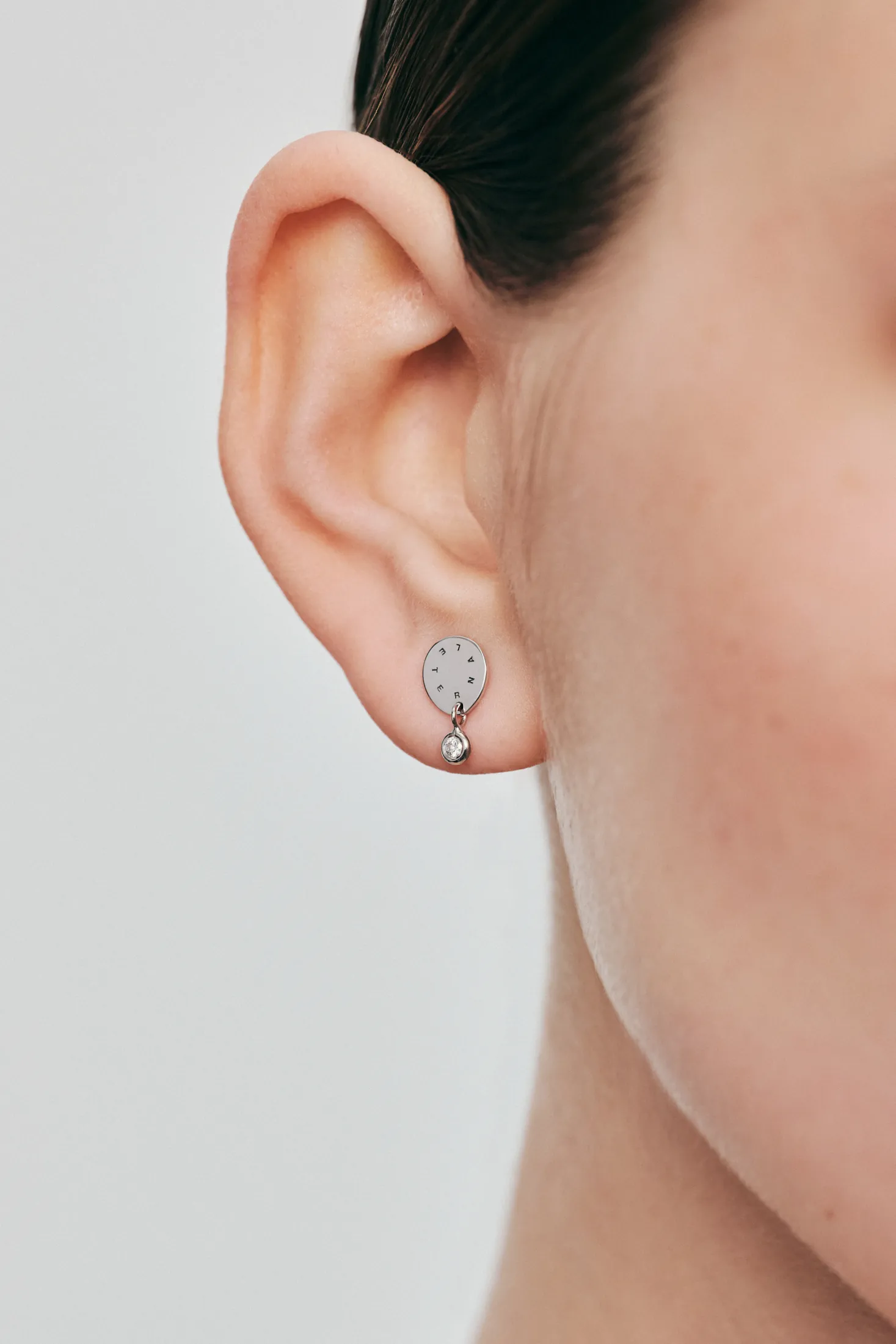 Earrings Solo Diamond Eternal Earrings, white gold for stylish and elegant looks