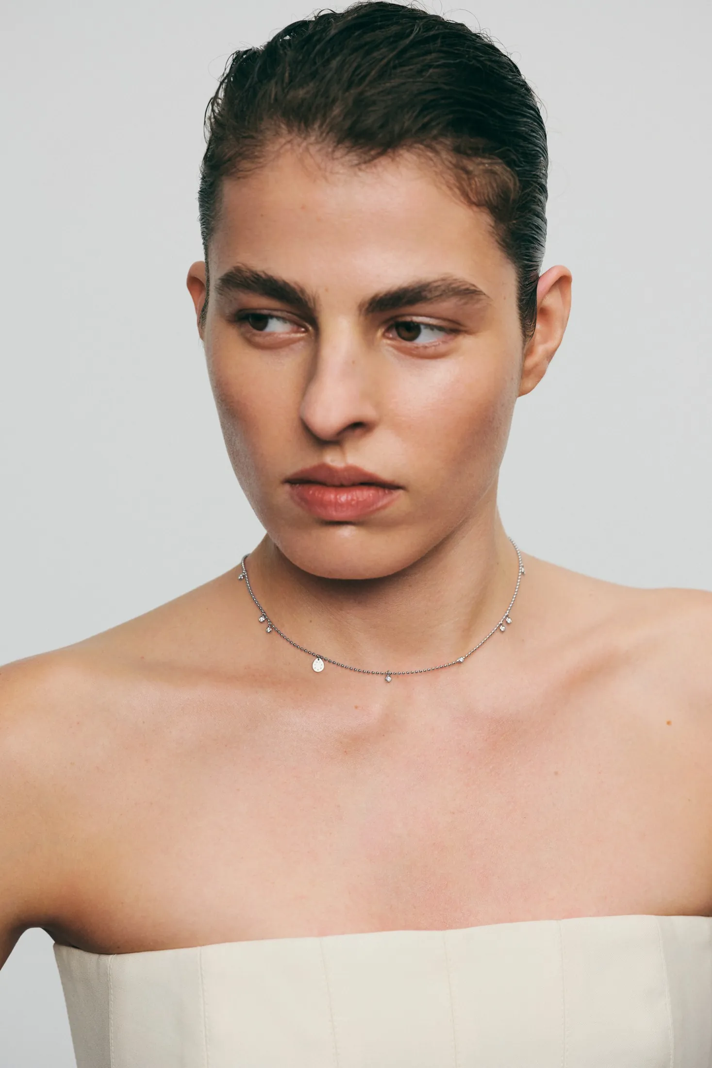 Custom Necklaces Eternal Necklace, diamonds, white gold for a luxurious style