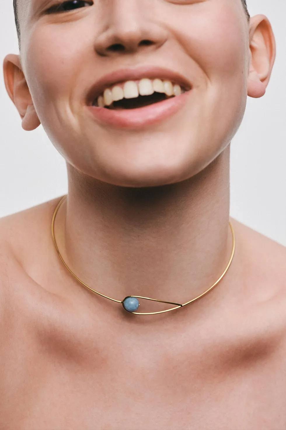 Chokers Celestial Blue Necklace, yellow gold with exceptional quality