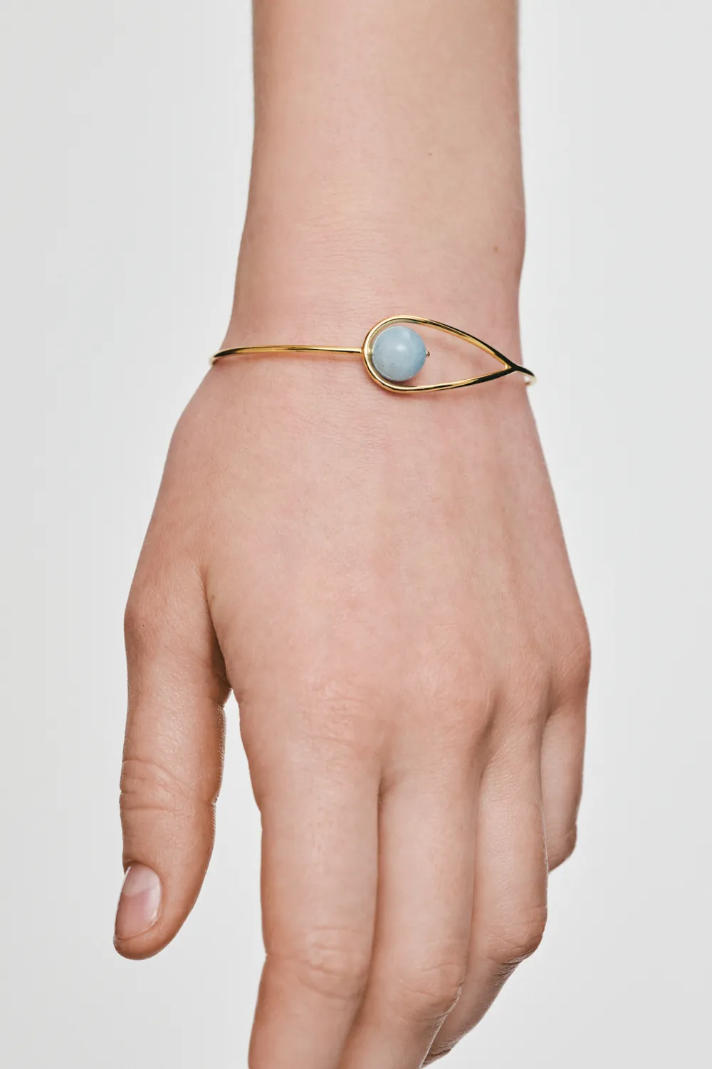 Bracelets Celestial Blue Bracelet, yellow gold with modern elegance