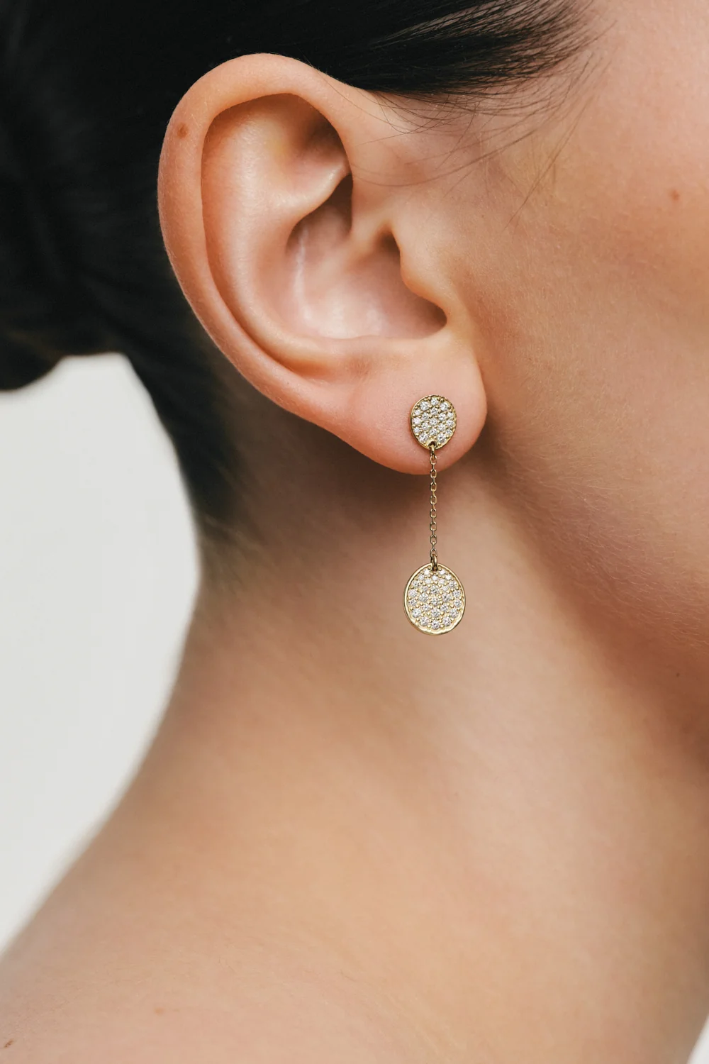 Earrings Flat Drop Earrings, diamonds, yellow gold for a unique and sophisticated look