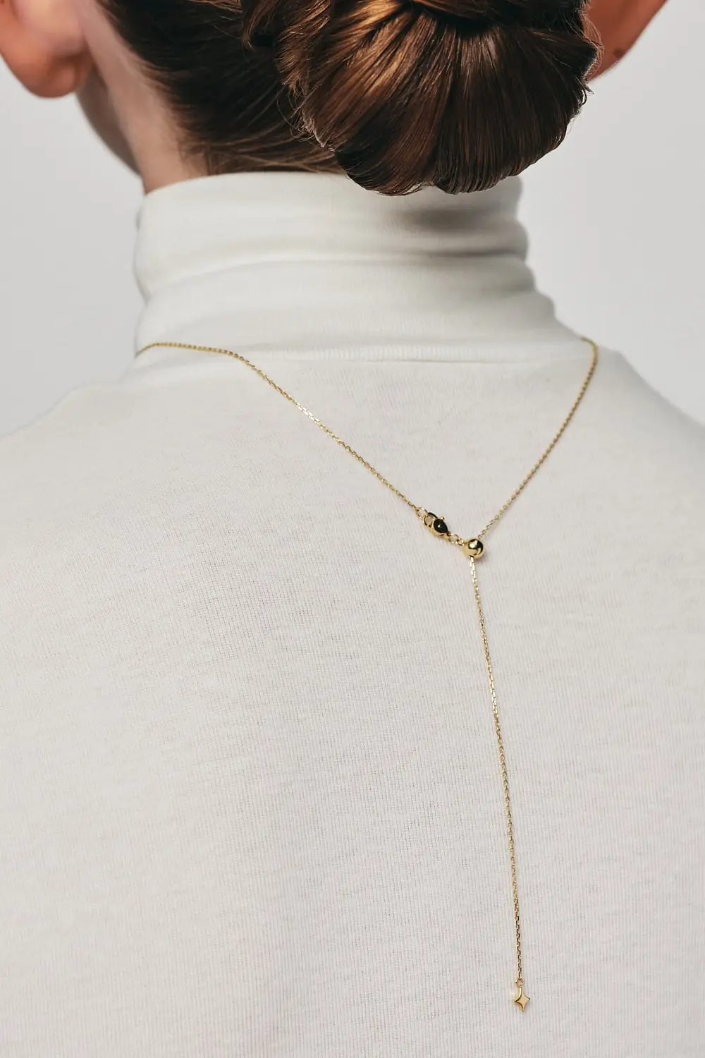 Necklaces Mini Star Pendant, diamonds, yellow gold with fast delivery from Guzema