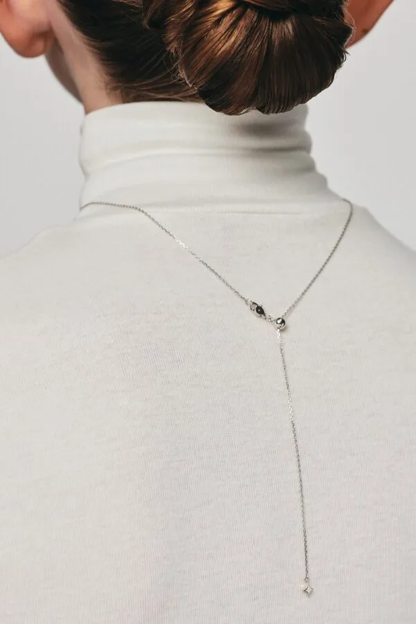 Necklaces Fish Pendant, white gold with fast delivery from Guzema