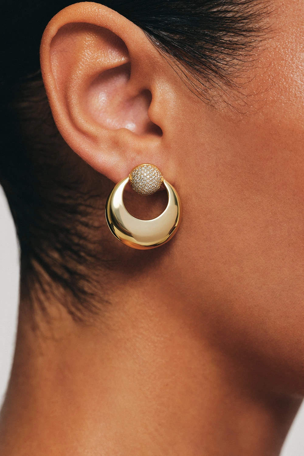 Earrings Moon and Sun Stud Earrings, diamonds, yellow gold for stylish and elegant looks