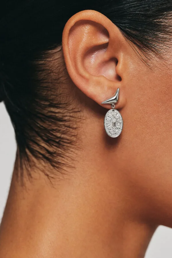 Earrings Enchanted Mirror Pavé Drop Earrings, diamonds, white gold with timeless design by Guzema