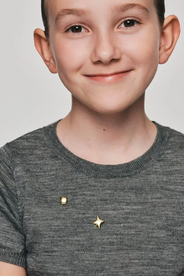 Brooches Star Brooch, yellow gold for a sophisticated look