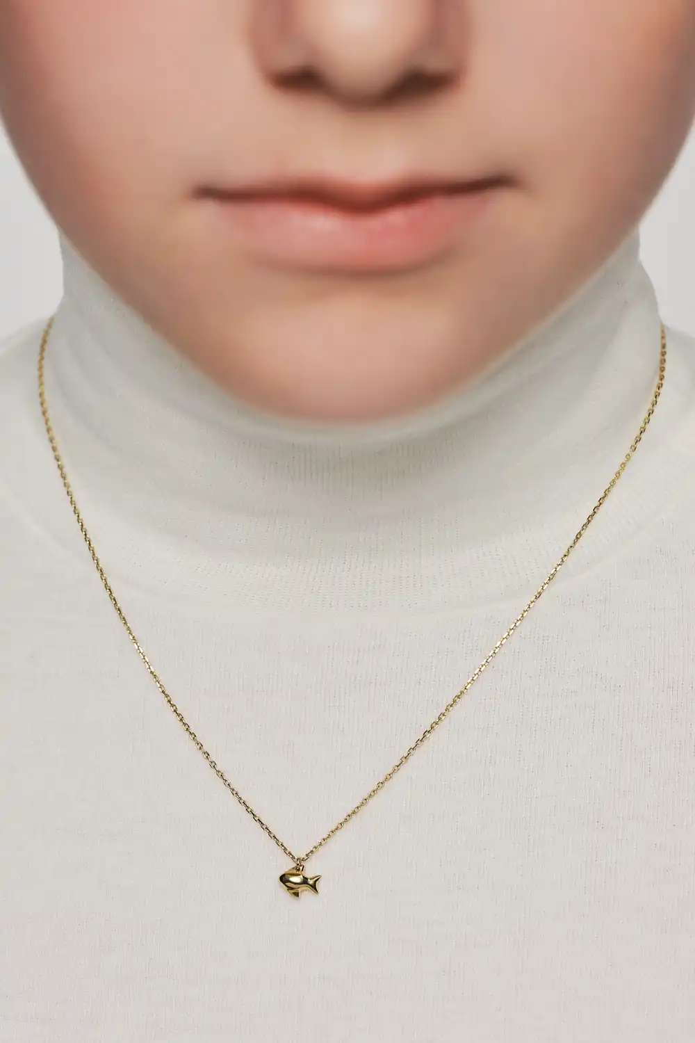 Exclusive Necklaces Fish Pendant, yellow gold from Guzema